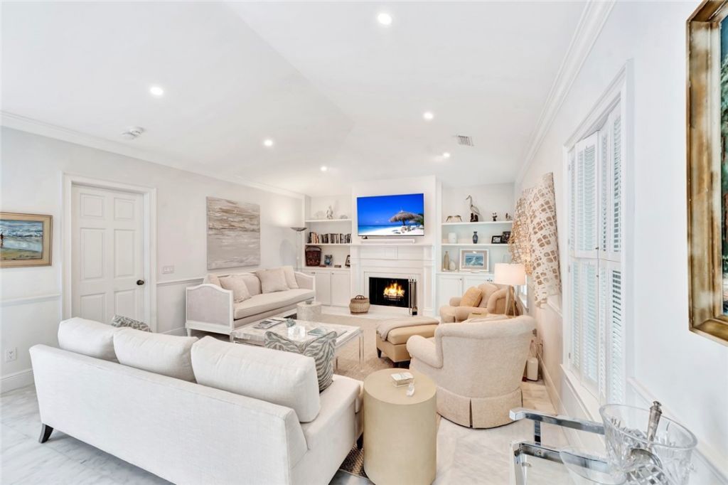 615 Riomar Drive, Vero Beach, FL 32963 Photo