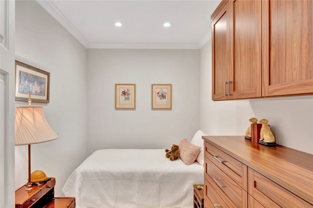 615 Riomar Drive, Vero Beach, FL 32963 Photo