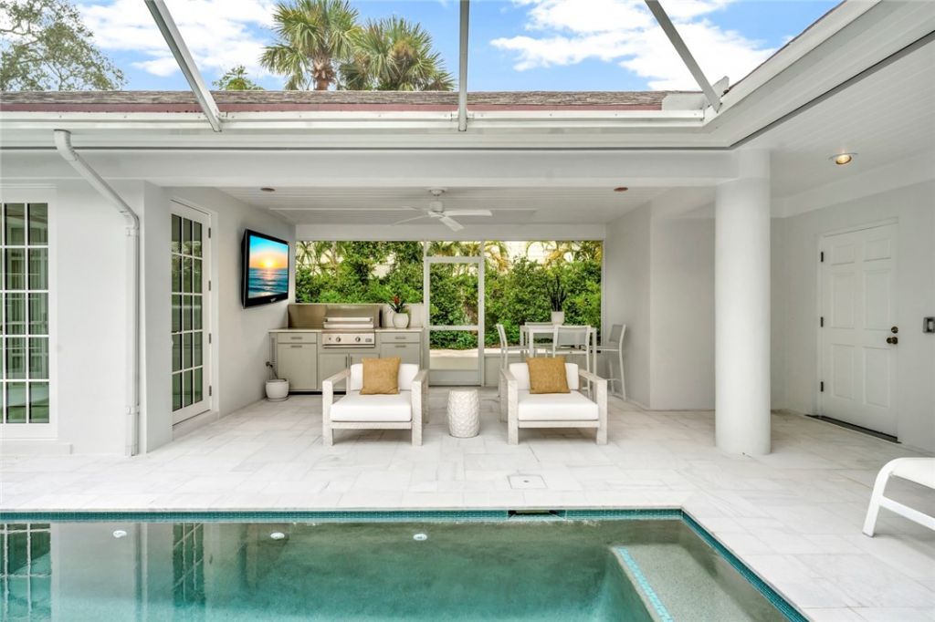 615 Riomar Drive, Vero Beach, FL 32963 Photo