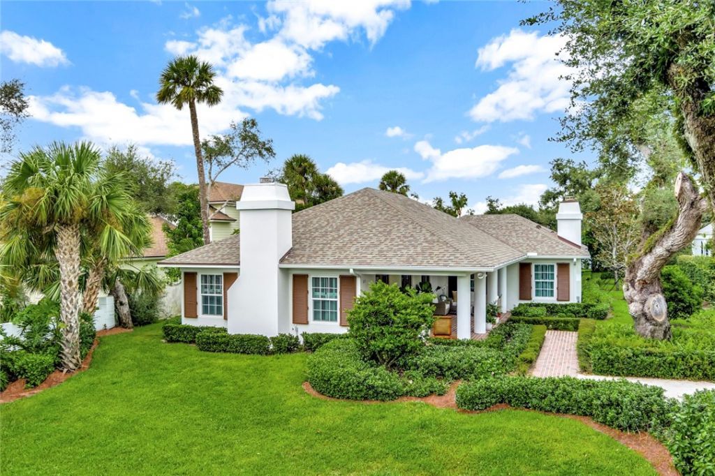 615 Riomar Drive, Vero Beach, FL 32963 Photo