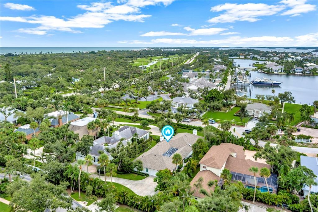 615 Riomar Drive, Vero Beach, FL 32963 Photo