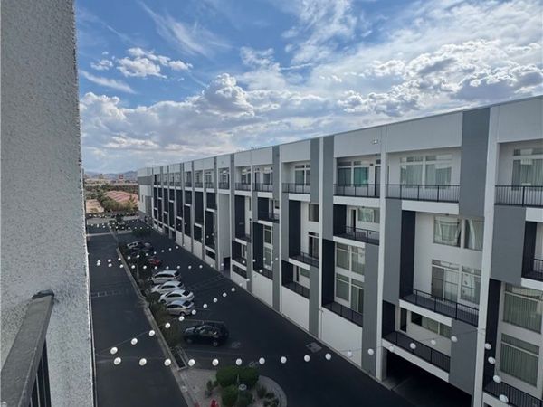 2775 W Pebble Road, Unit 501, Las Vegas, NV 89123
