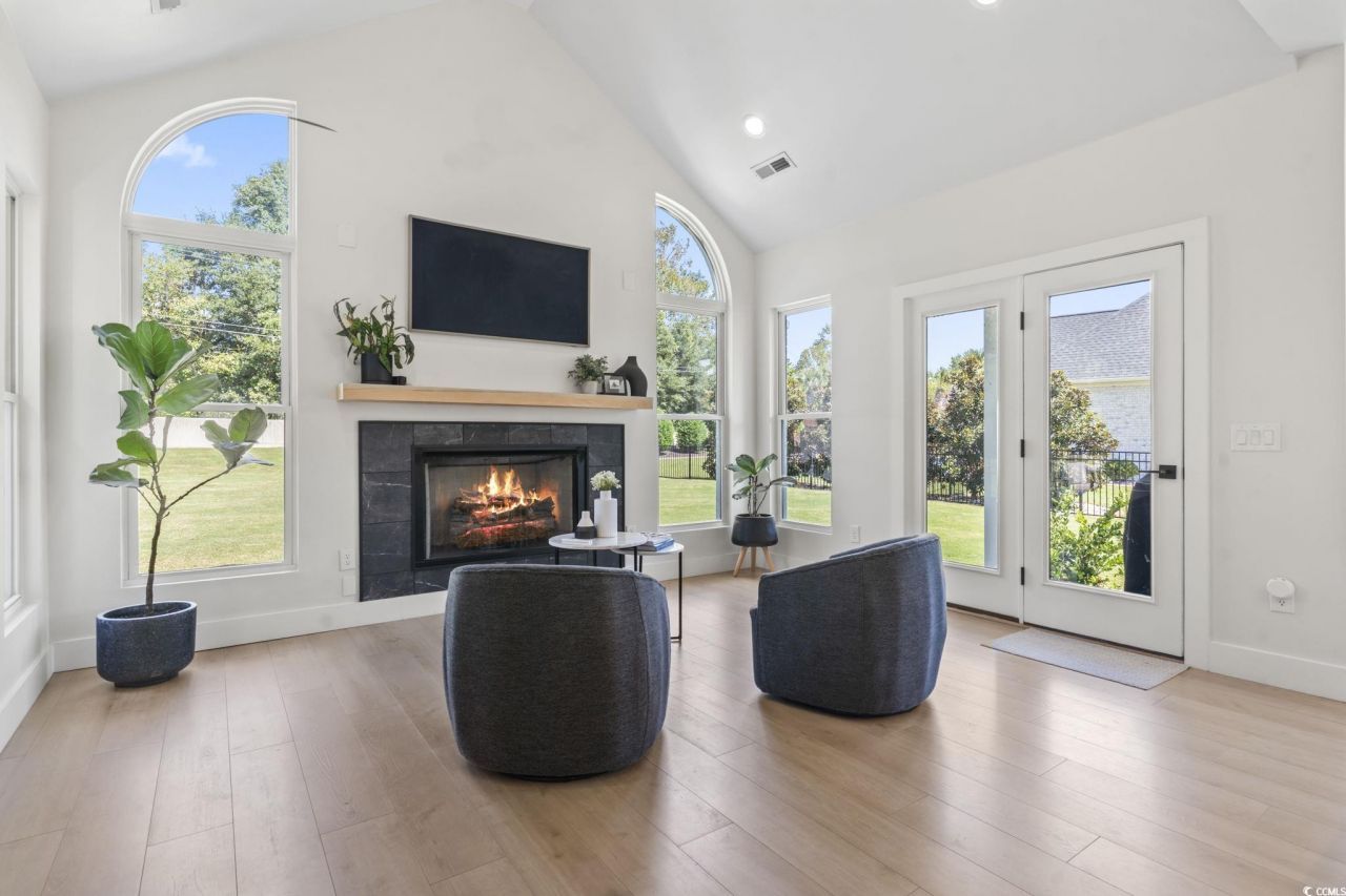 9305 Cove Dr. Photo 11