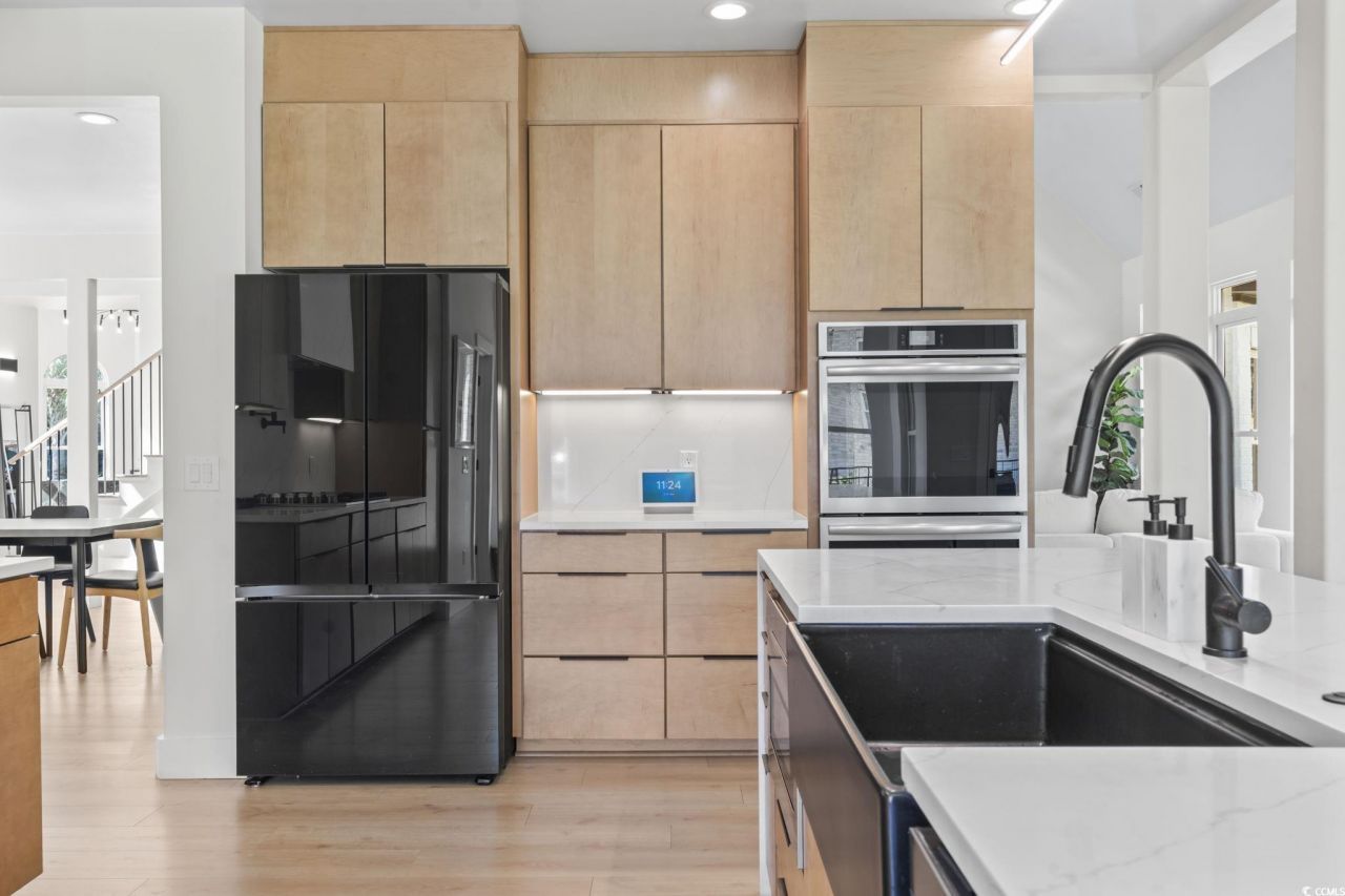 9305 Cove Dr. Photo 15