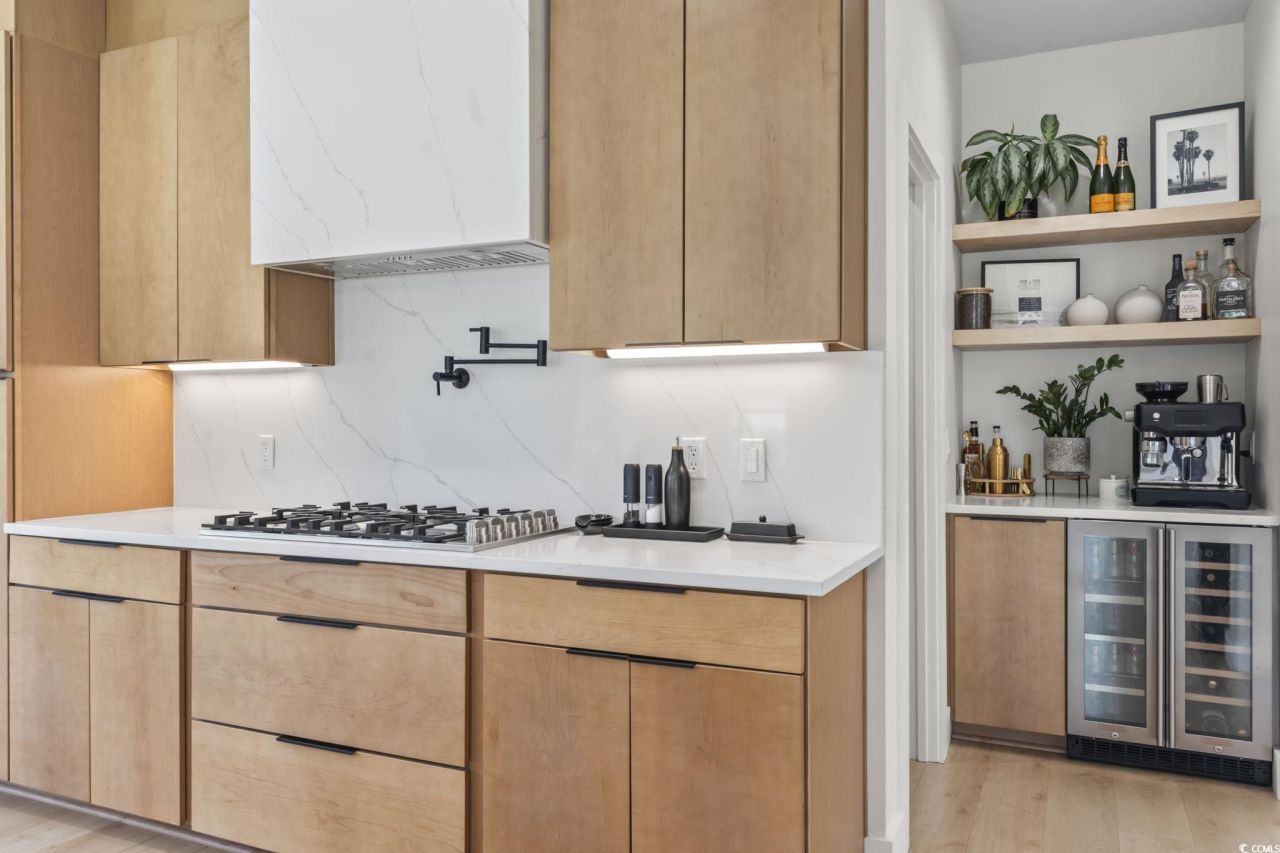 9305 Cove Dr. Photo 16