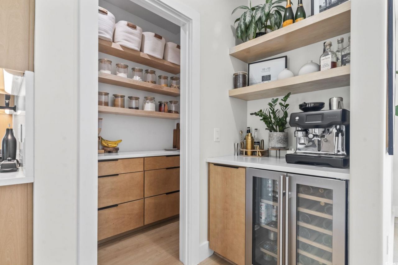 9305 Cove Dr. Photo 17