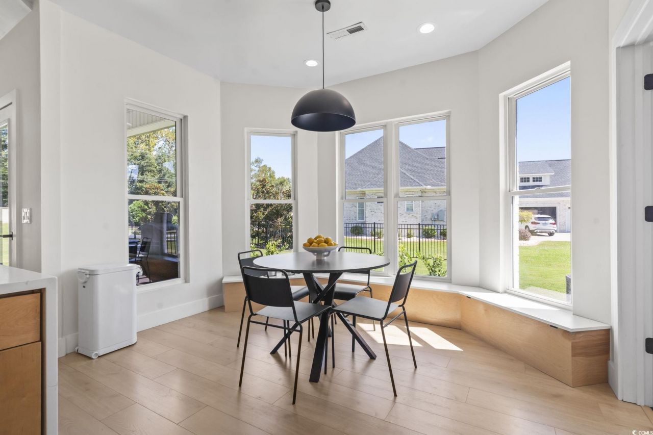 9305 Cove Dr. Photo 18