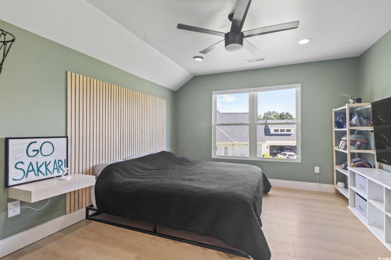 9305 Cove Dr. Photo 24