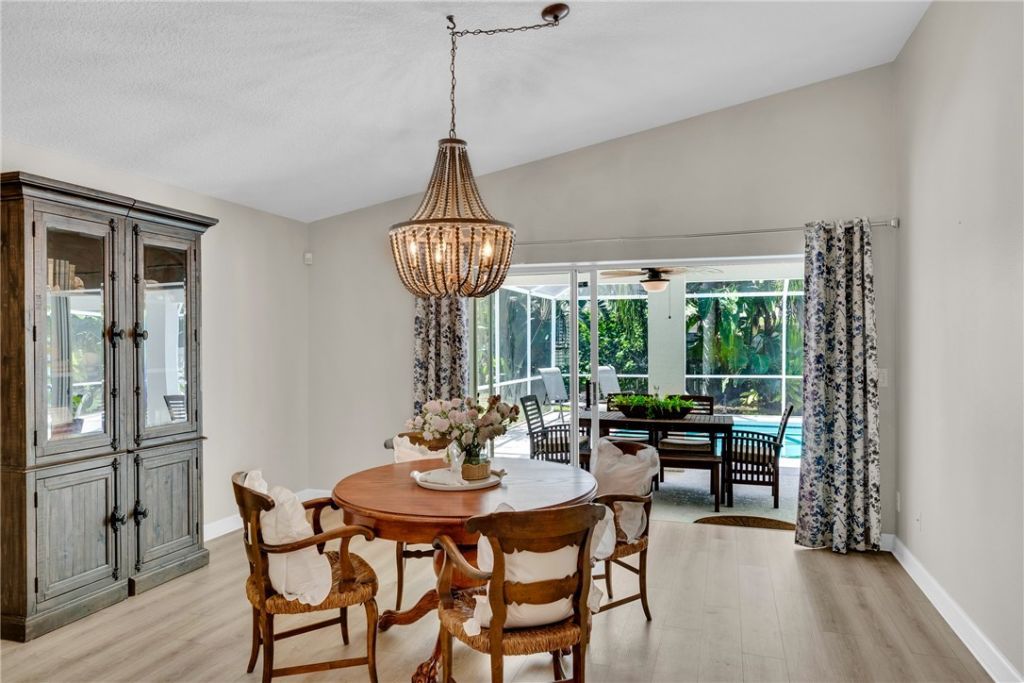 589 Willow Court, Sebastian, FL 32958 Photo