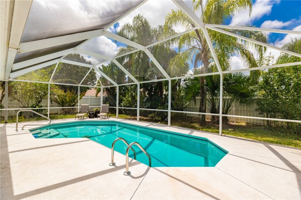 589 Willow Court, Sebastian, FL 32958 Photo
