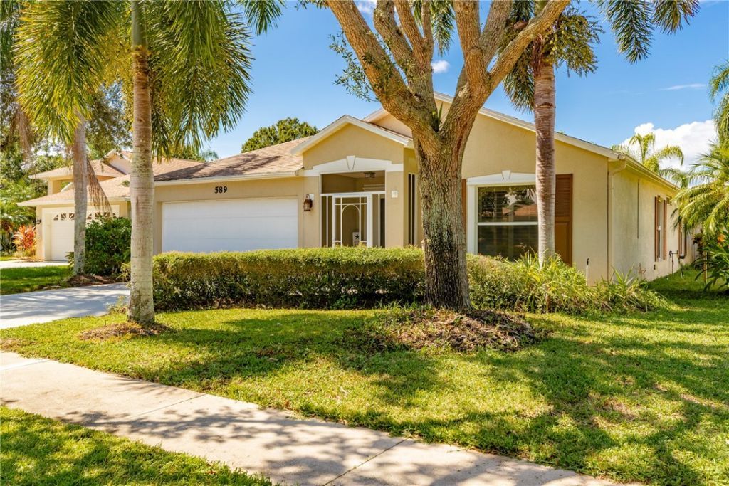 589 Willow Court, Sebastian, FL 32958 Photo