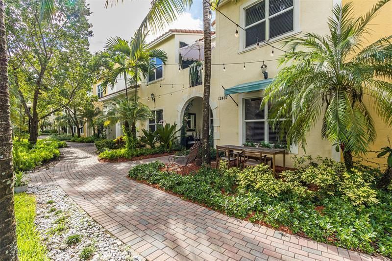 12467 NW 17th Court, Pembroke Pines, FL 33028 Photo