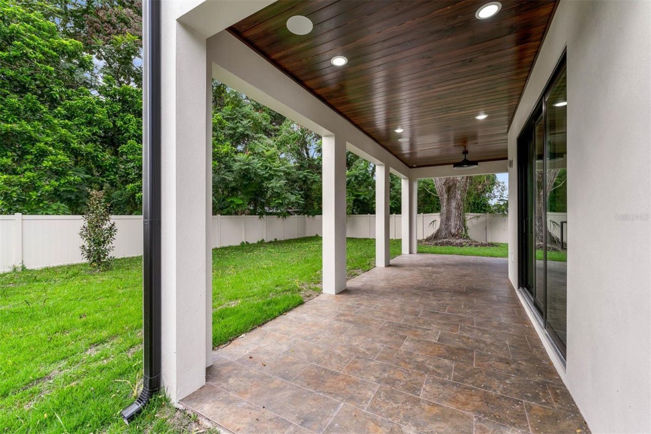 1910 Cloverlawn Avenue, Orlando, FL 32806 Photo