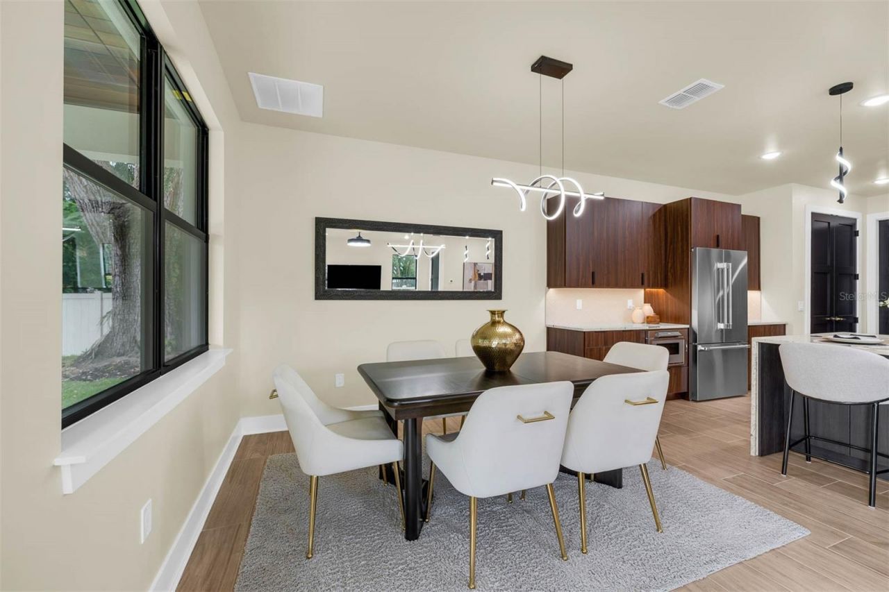 1910 Cloverlawn Avenue, Orlando, FL 32806 Photo