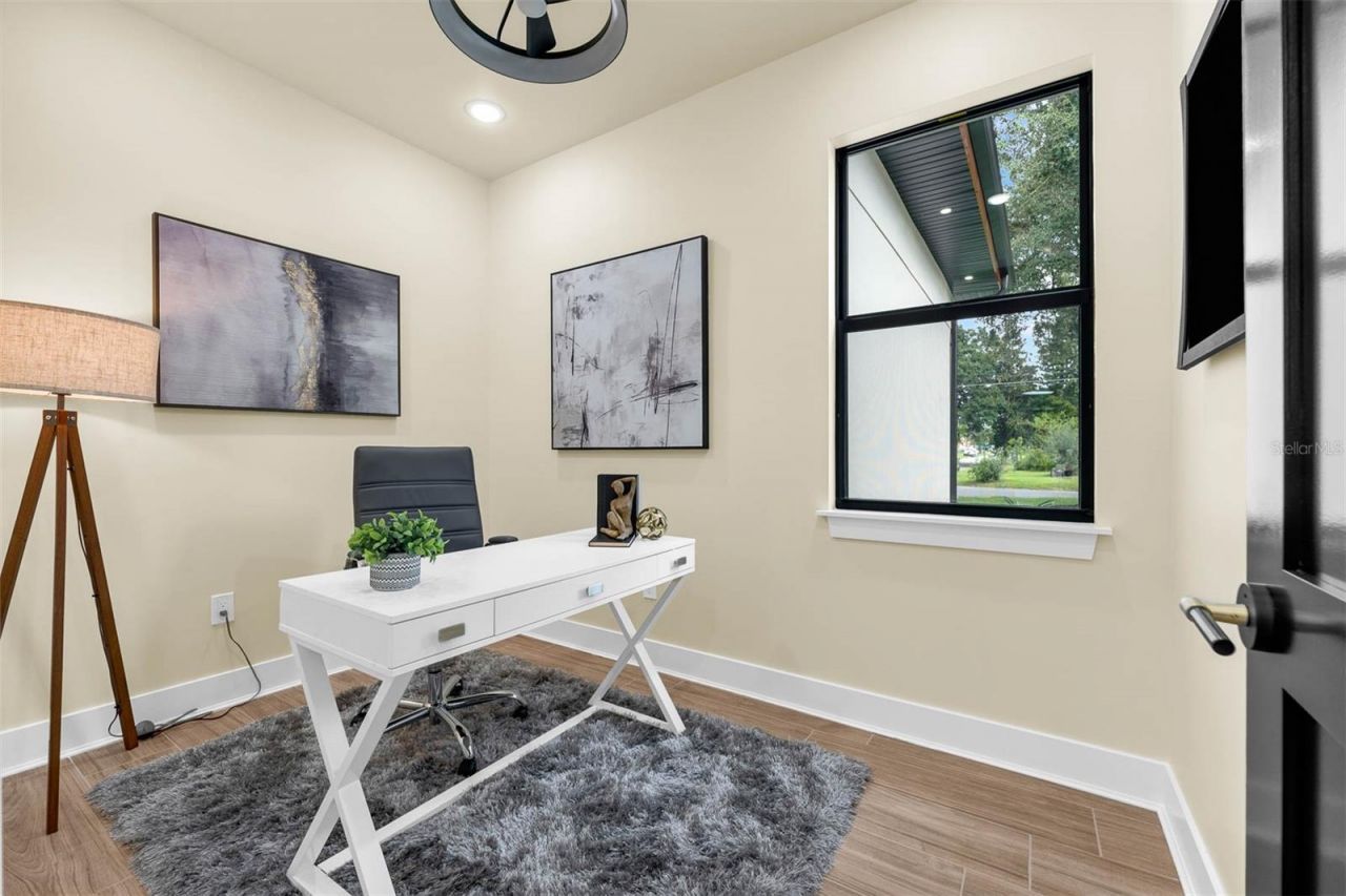 1910 Cloverlawn Avenue, Orlando, FL 32806 Photo