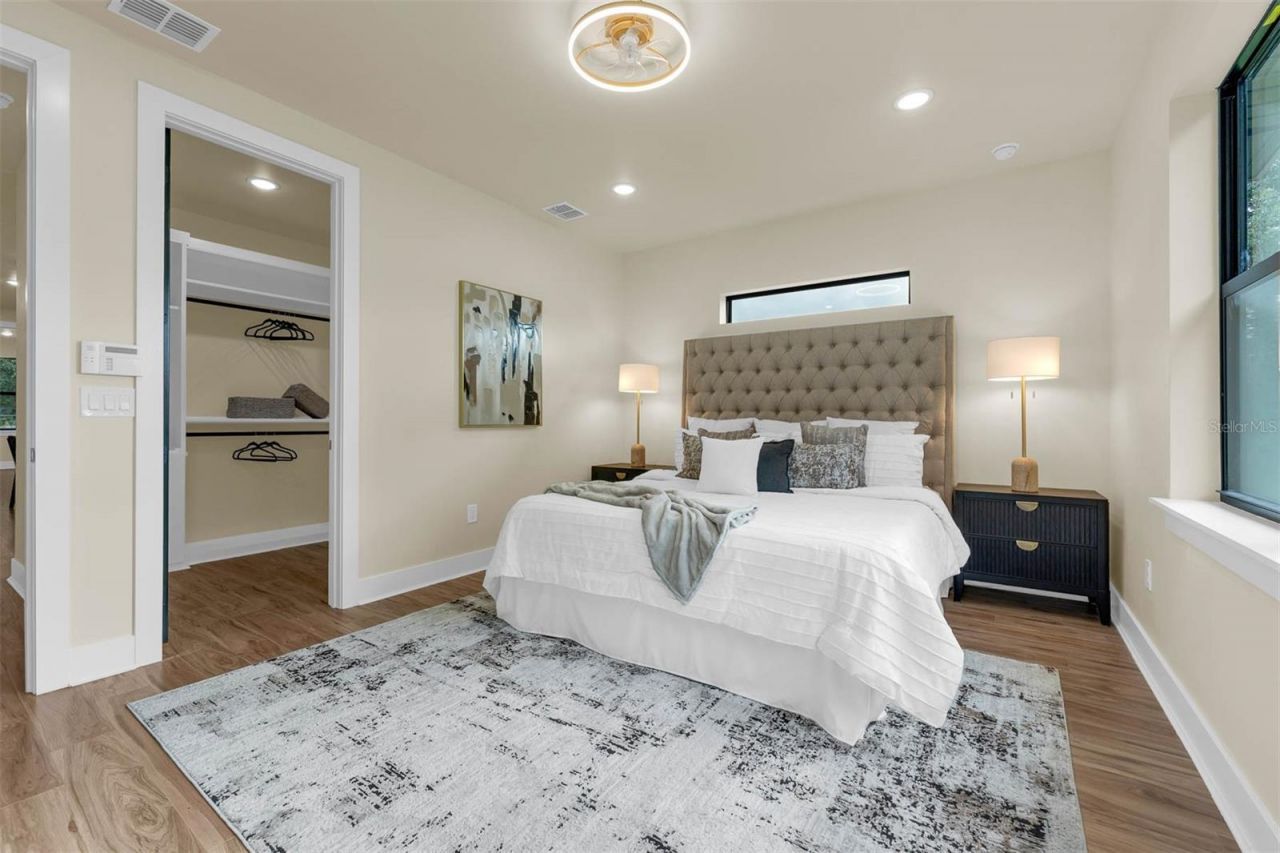 1910 Cloverlawn Avenue, Orlando, FL 32806 Photo