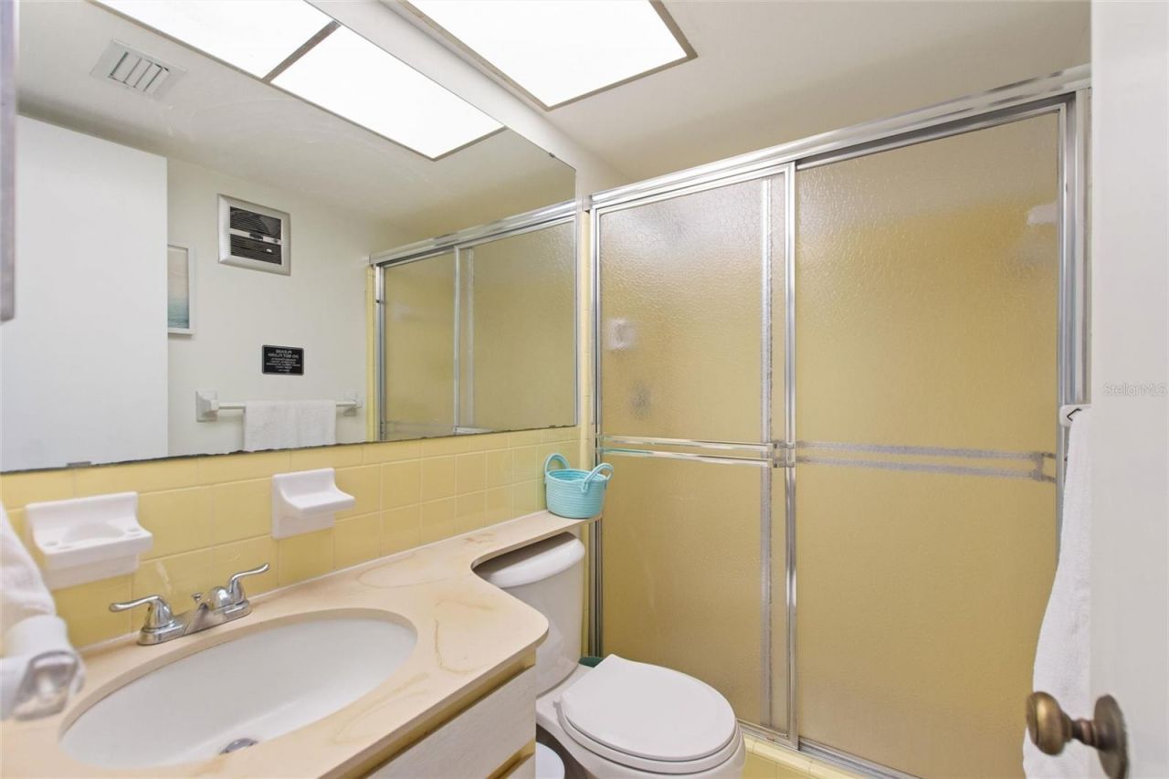 6100 12th Street S, Unit 221, Saint Petersburg, FL 33705 Photo