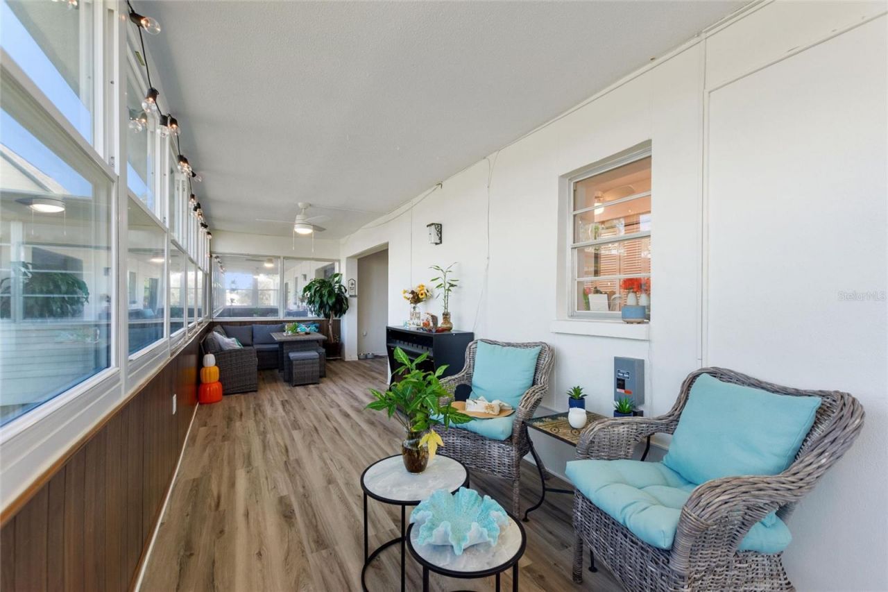 6100 12th Street S, Unit 221, Saint Petersburg, FL 33705 Photo