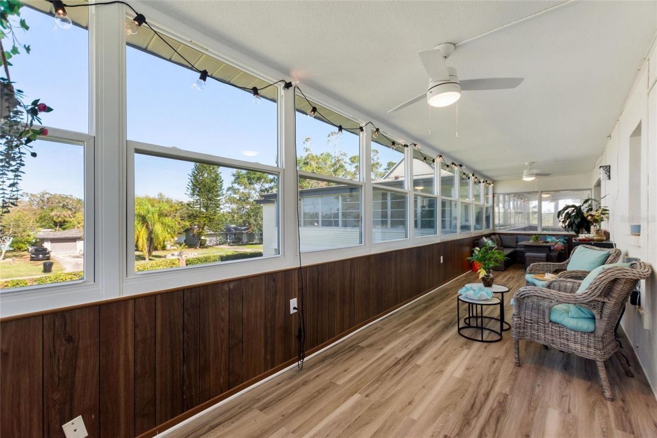 6100 12th Street S, Unit 221, Saint Petersburg, FL 33705 Photo