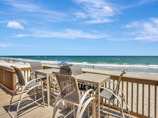 1149 Hillsboro Mile, Unit 112, Hillsboro Beach, FL 33062