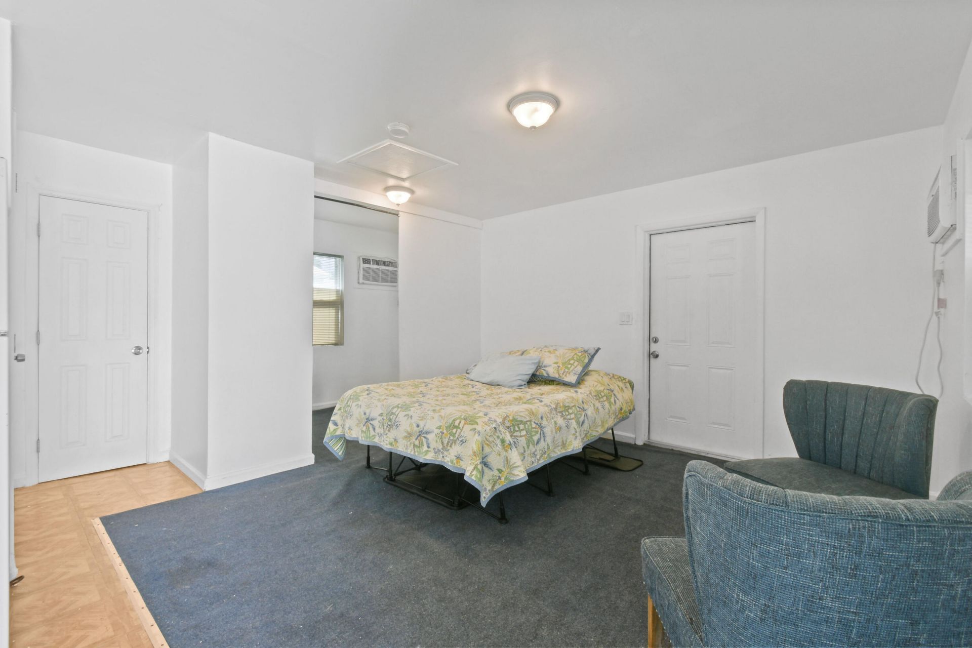 322 N Lakeside Court, West Palm Beach, FL 33407 Photo