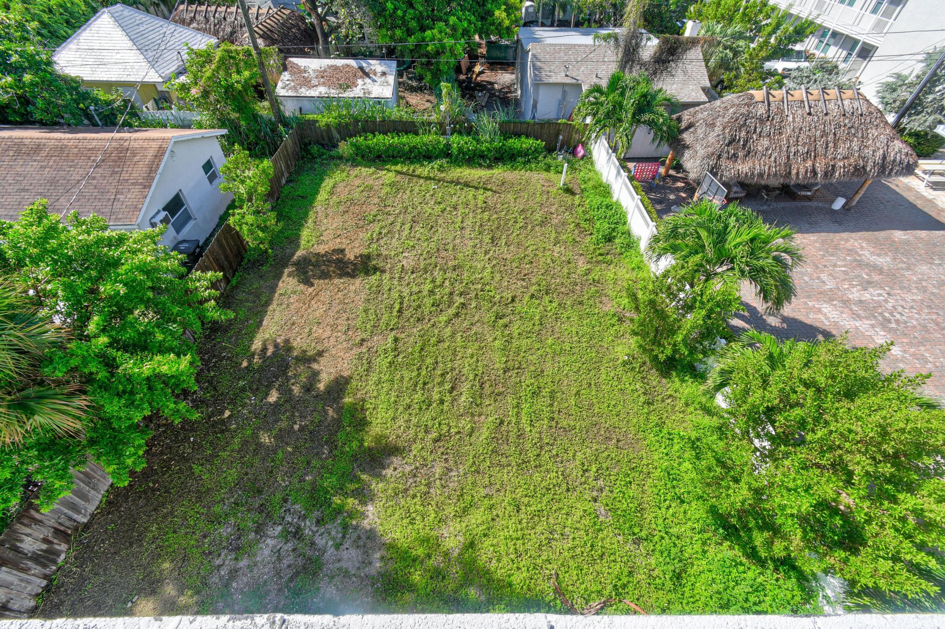 322 N Lakeside Court, West Palm Beach, FL 33407 Photo