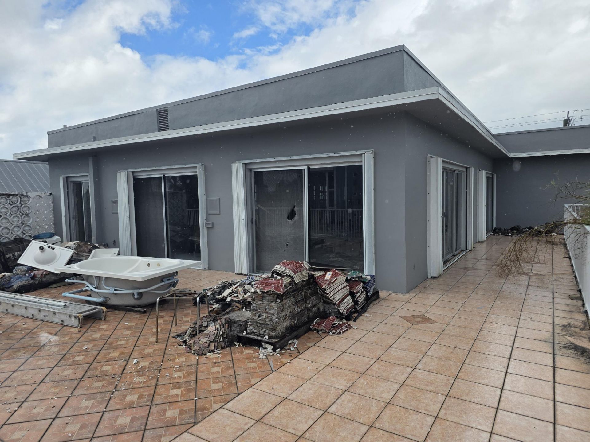 201 S Lakeside Drive, Lake Worth Beach, FL 33460 Photo