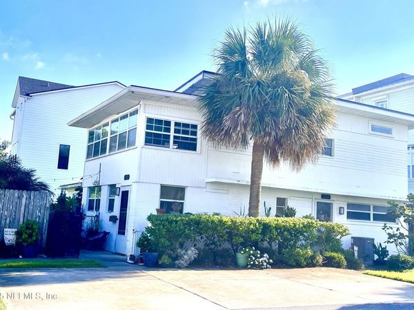 2002-2004 1ST Street S, Jacksonville Beach, FL 32250