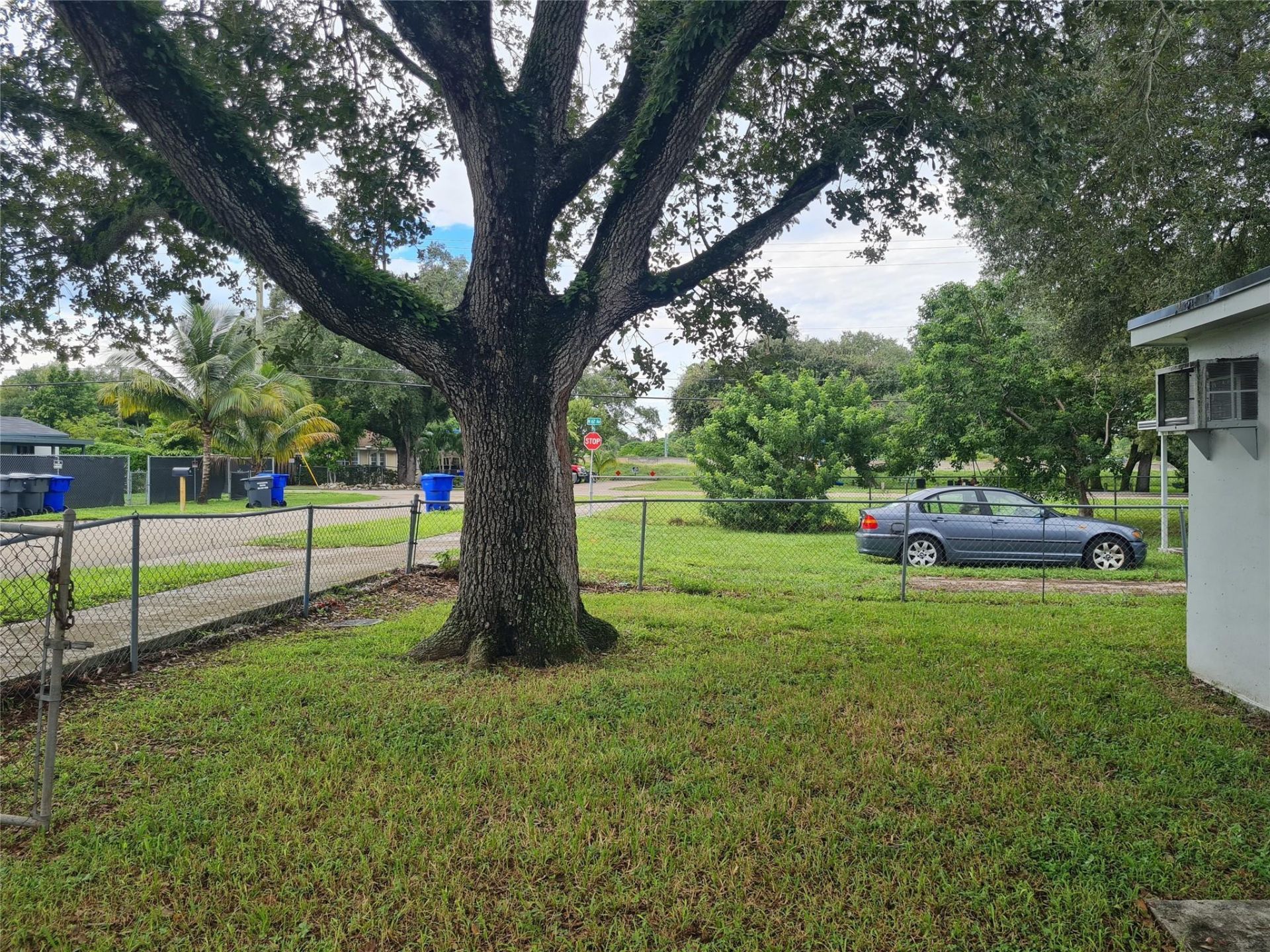 6141 Garfield, Hollywood, FL 33024 Photo