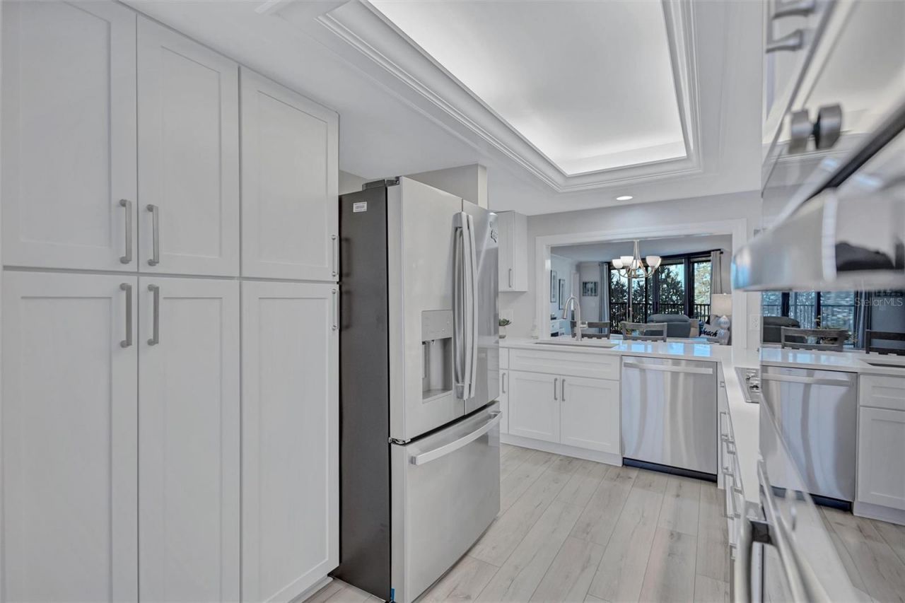 5880 Midnight Pass Road, Unit 306, Sarasota, FL 34242 Photo