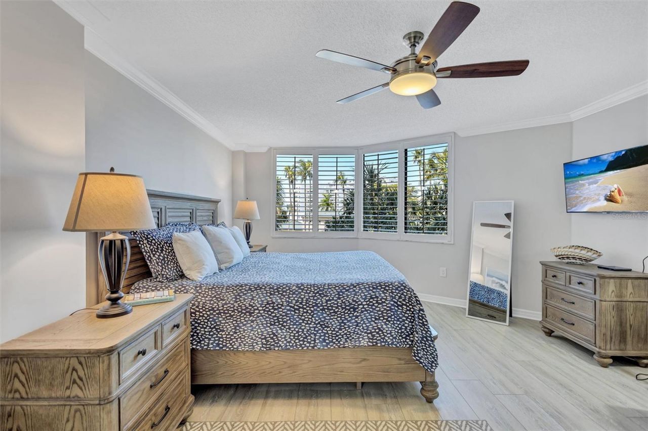 5880 Midnight Pass Road, Unit 306, Sarasota, FL 34242 Photo