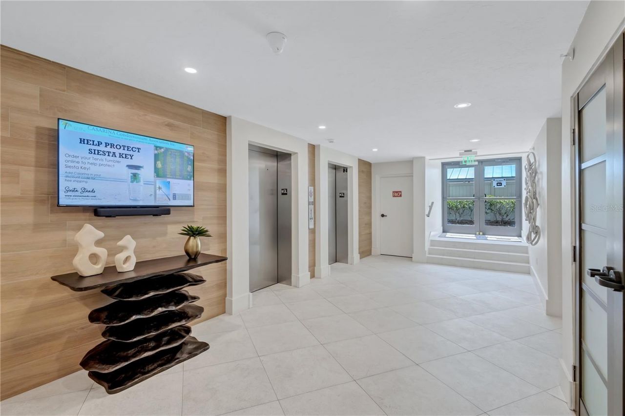 5880 Midnight Pass Road, Unit 306, Sarasota, FL 34242 Photo