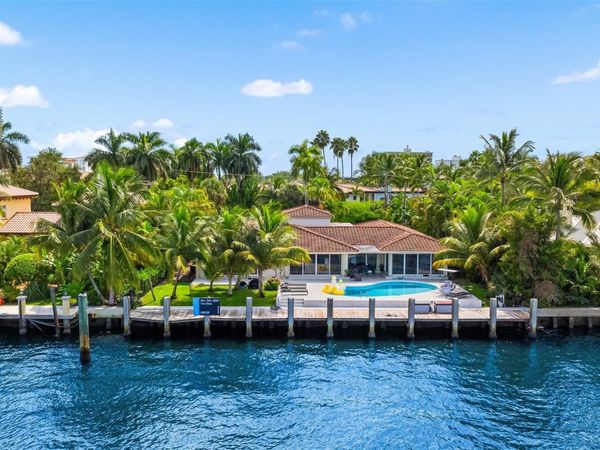2701 Aqua Vista Boulevard, Fort Lauderdale, FL 33301