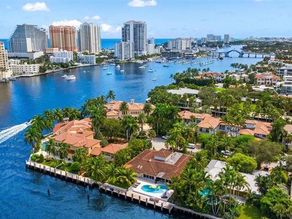 2701 Aqua Vista Blvd, Fort Lauderdale, FL 33301