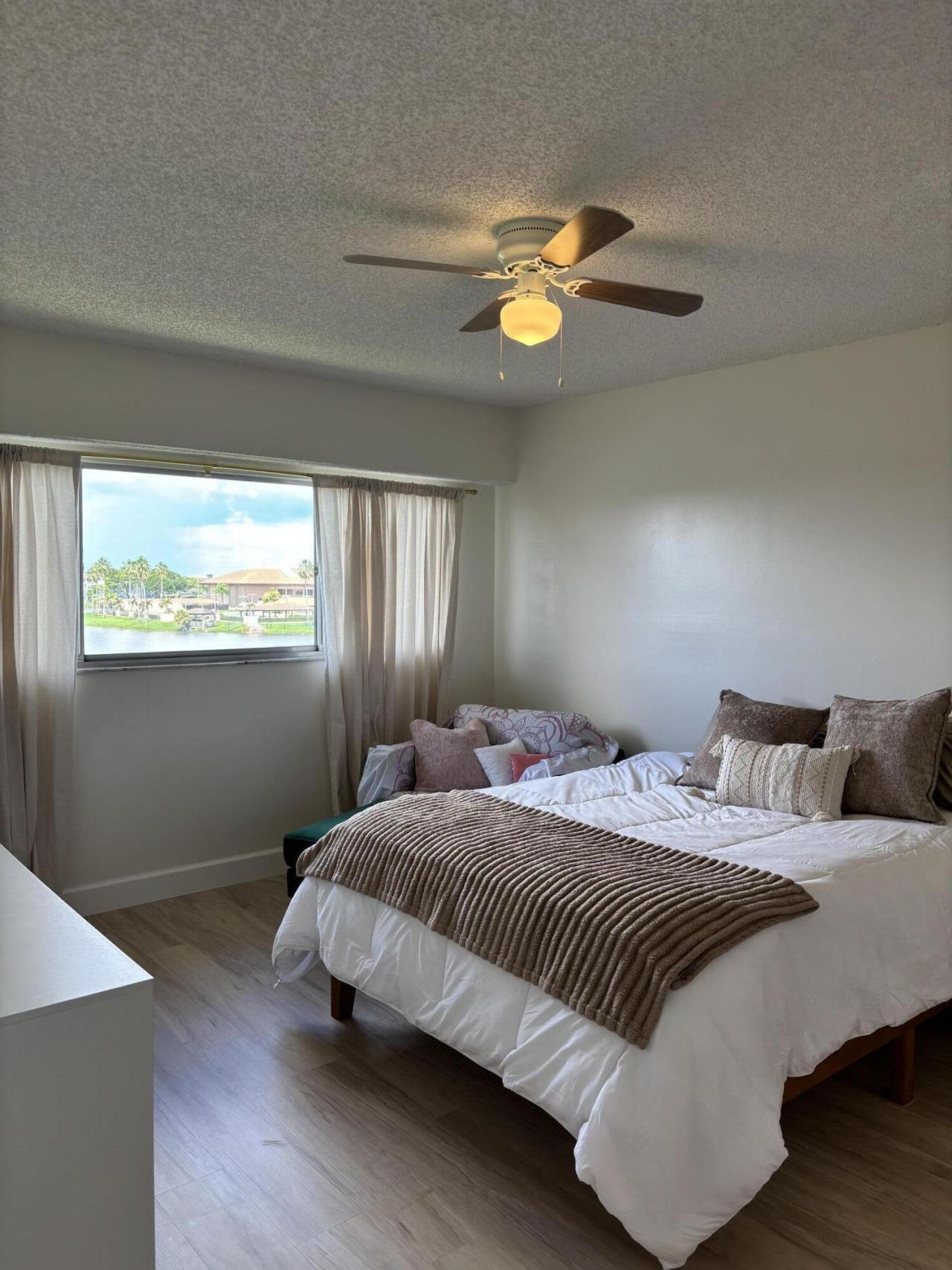 1400 SW 131st Way, Unit 408q, Pembroke Pines, FL 33027 Photo