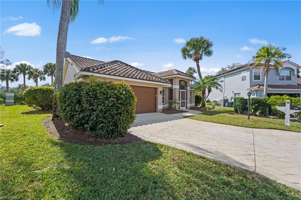 12211 Eagle Pointe Cir, Fort Myers, FL 33913 Photo