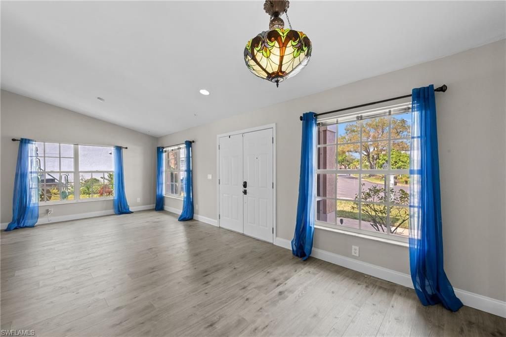 12211 Eagle Pointe Cir, Fort Myers, FL 33913 Photo