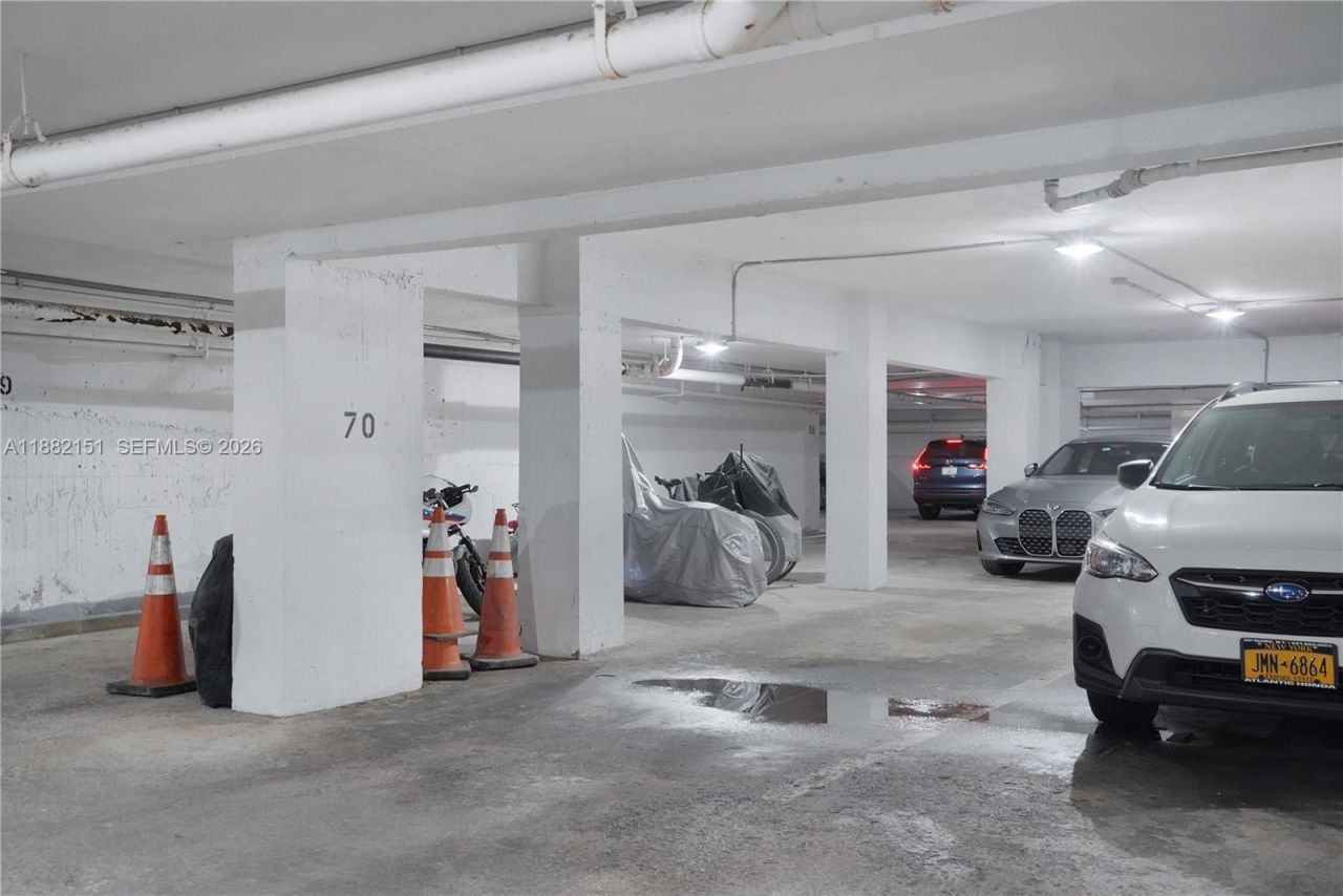 1228 West Ave, Unit 607, Miami Beach, FL 33139 Photo