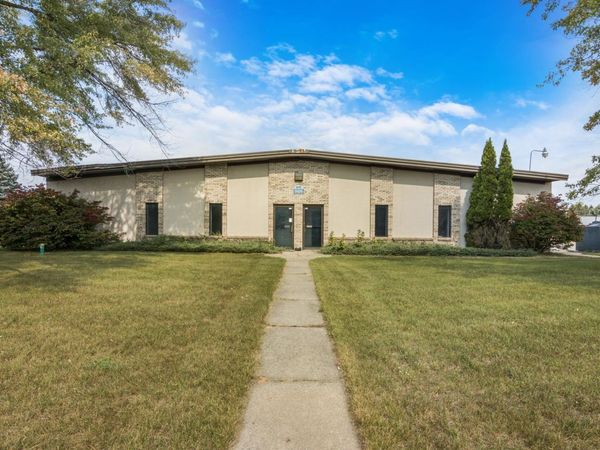 926 Frisbee Drive, Cadillac, MI 49601