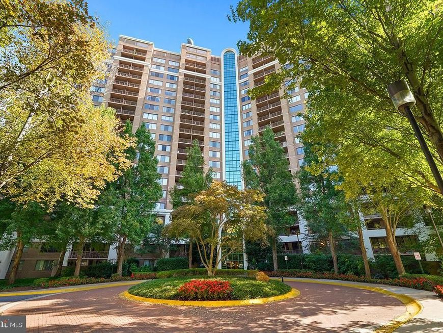 10101 Grosvenor Place, Unit 1004, Rockville, MD 20852 Main Photo