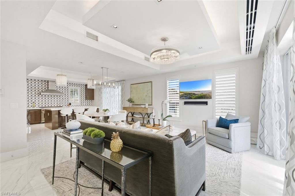 490 5th St S, Unit 101, Naples, FL 34102 Photo