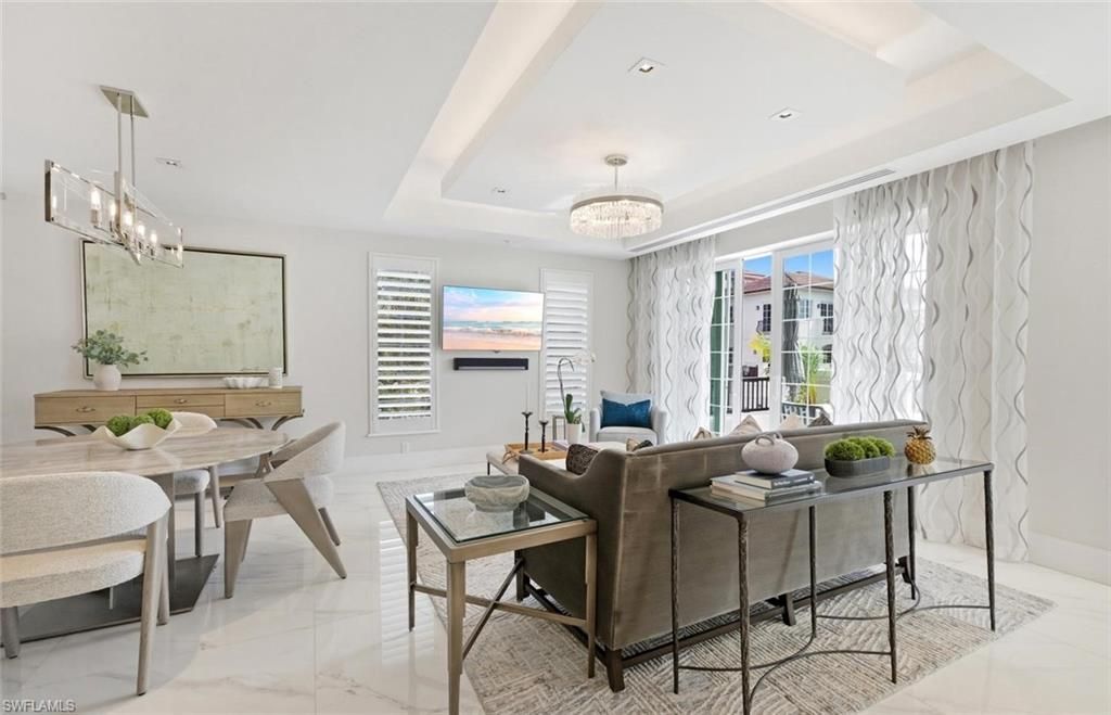 490 5th St S, Unit 101, Naples, FL 34102 Photo