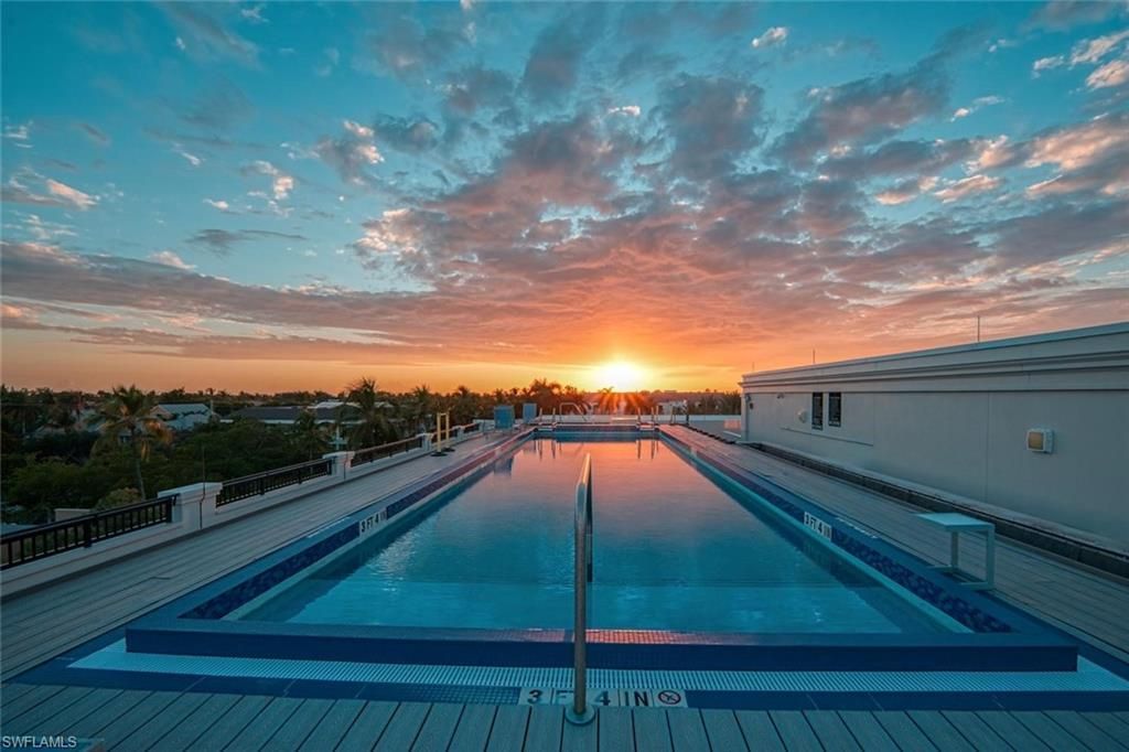 490 5th St S, Unit 101, Naples, FL 34102 Photo