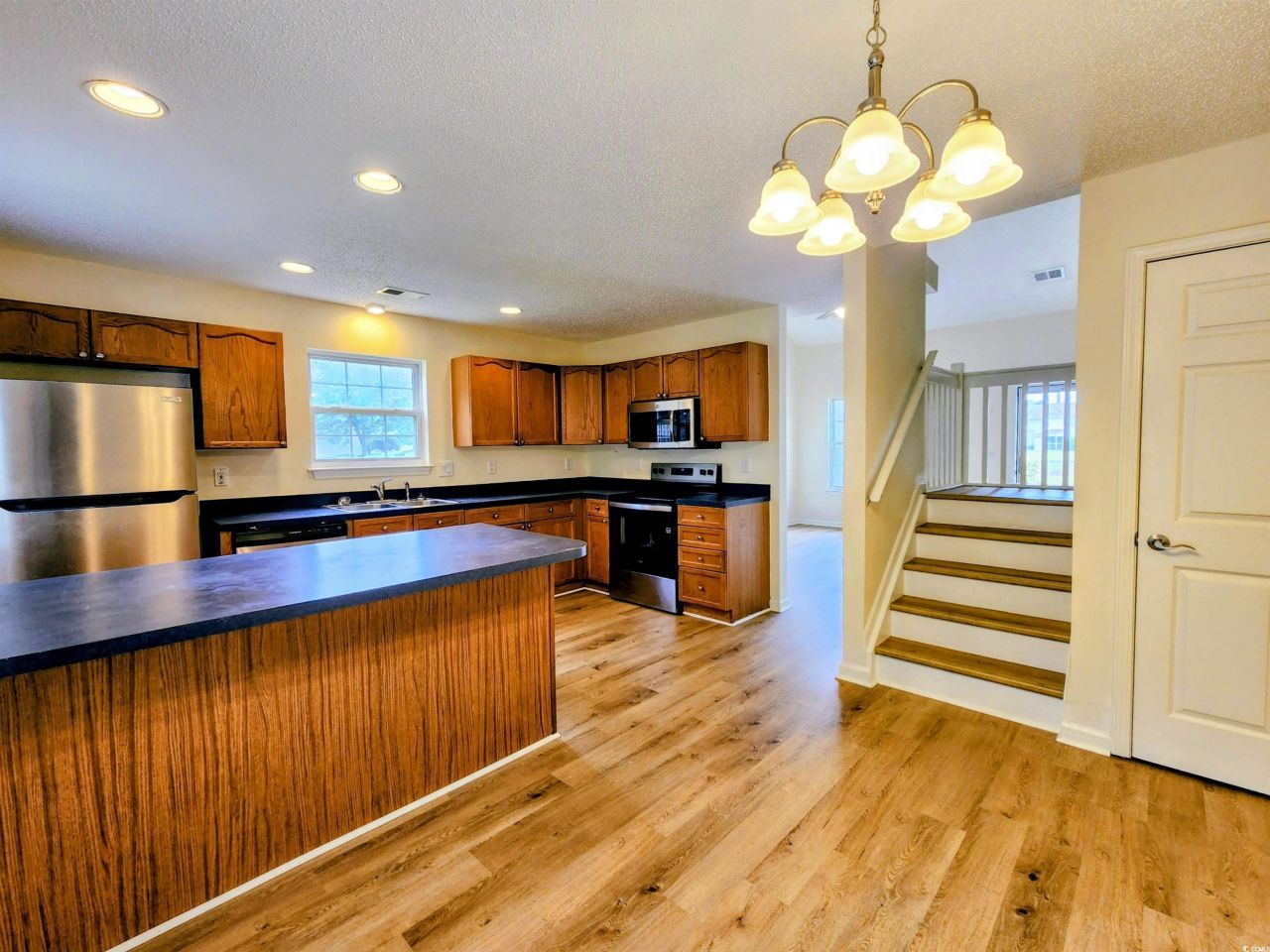 3523 Chestnut Dr. Photo 12