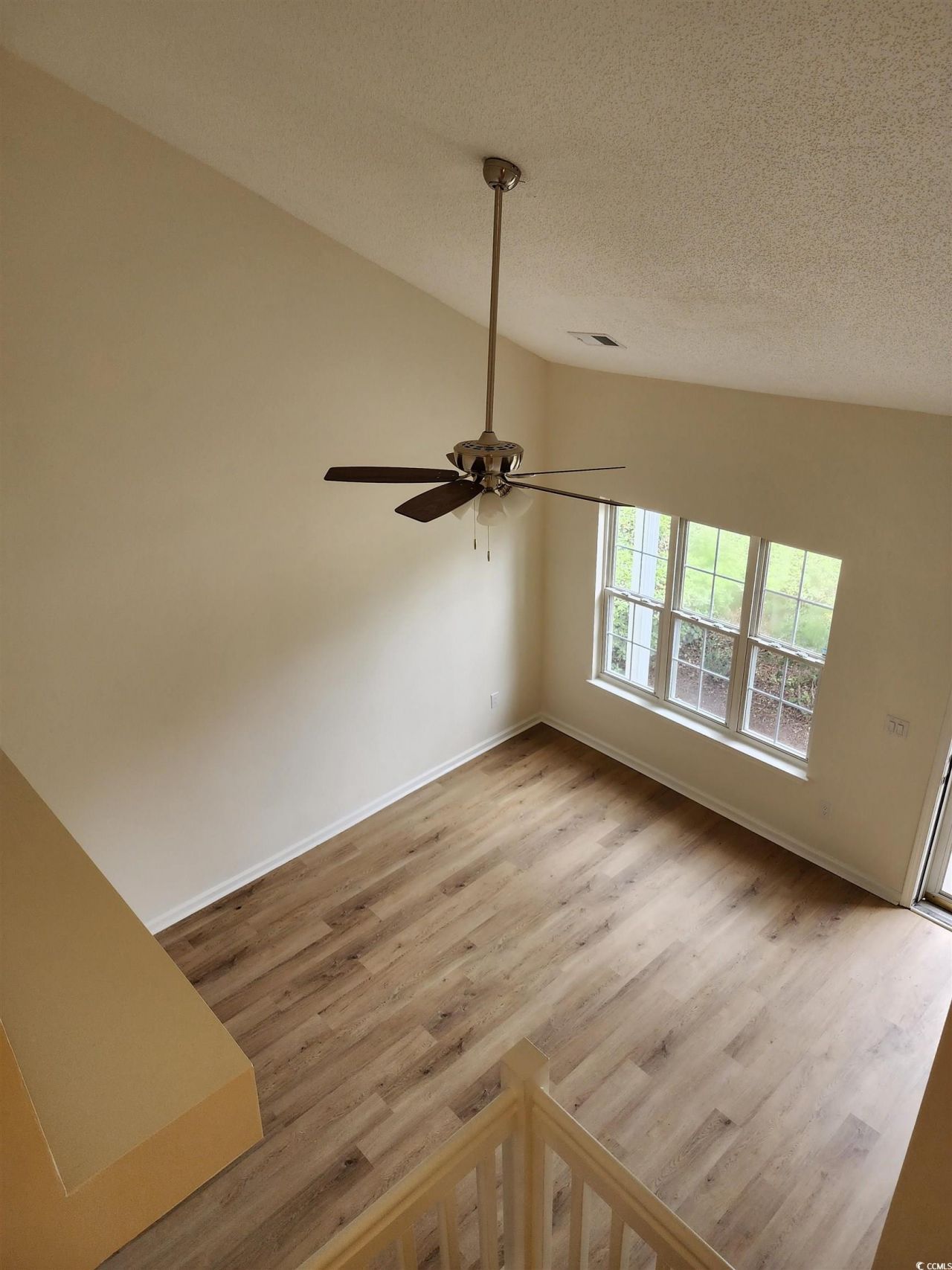 3523 Chestnut Dr. Photo 16