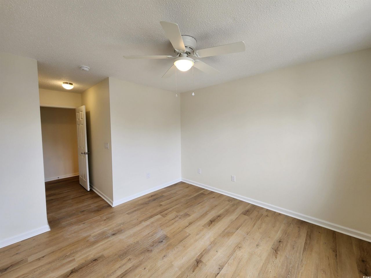 3523 Chestnut Dr. Photo 18