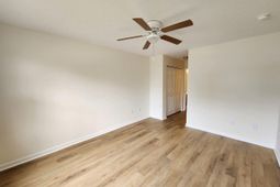 3523 Chestnut Dr. photo 4