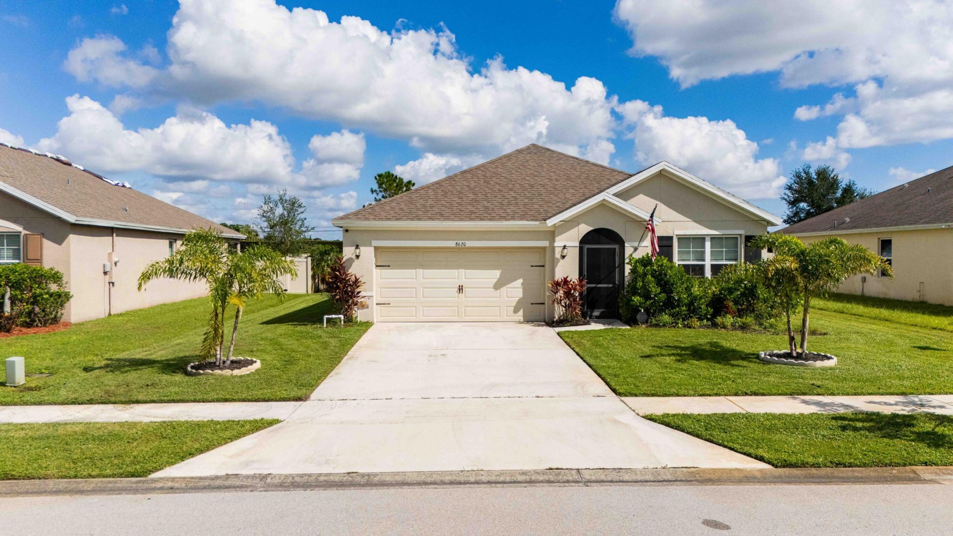 8620 Cobblestone Drive, Fort Pierce, FL 34945 Photo