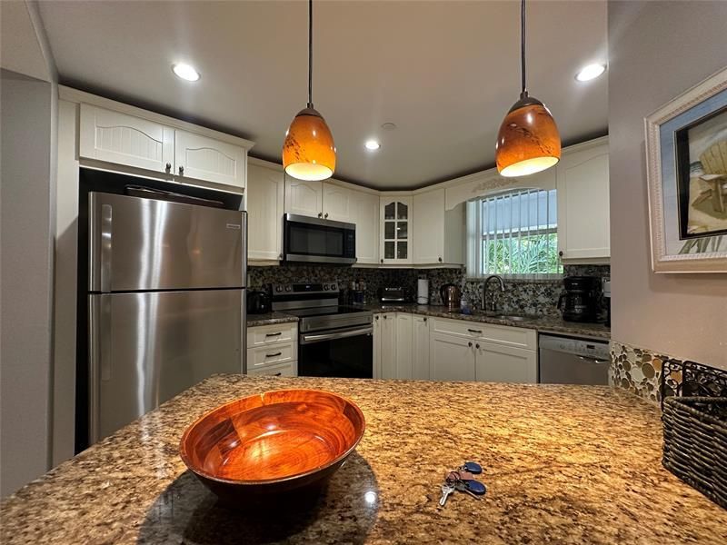 17801 N Bay Rd, Unit 212, Sunny Isles Beach, FL 33160 Photo