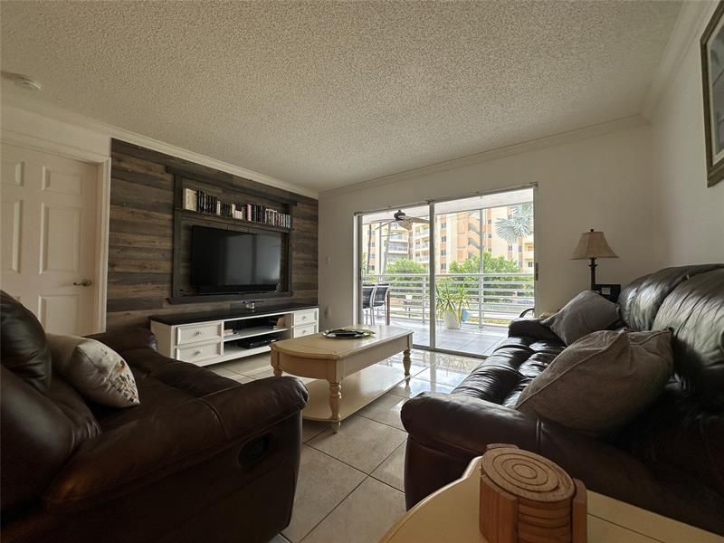 17801 N Bay Rd, Unit 212, Sunny Isles Beach, FL 33160 Photo